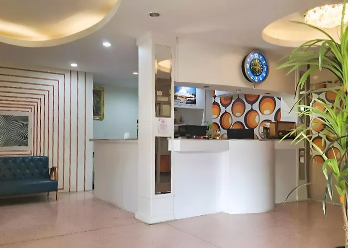 Hotel Happy 2 Patunam Bangkok