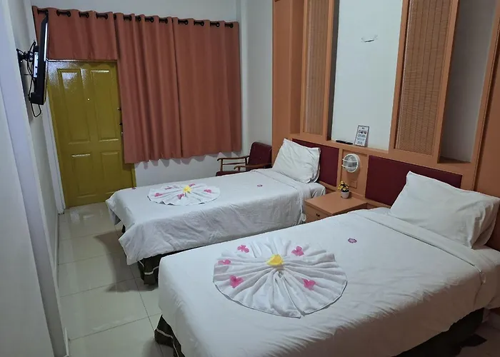 Hotel Happy 2 Patunam 2*